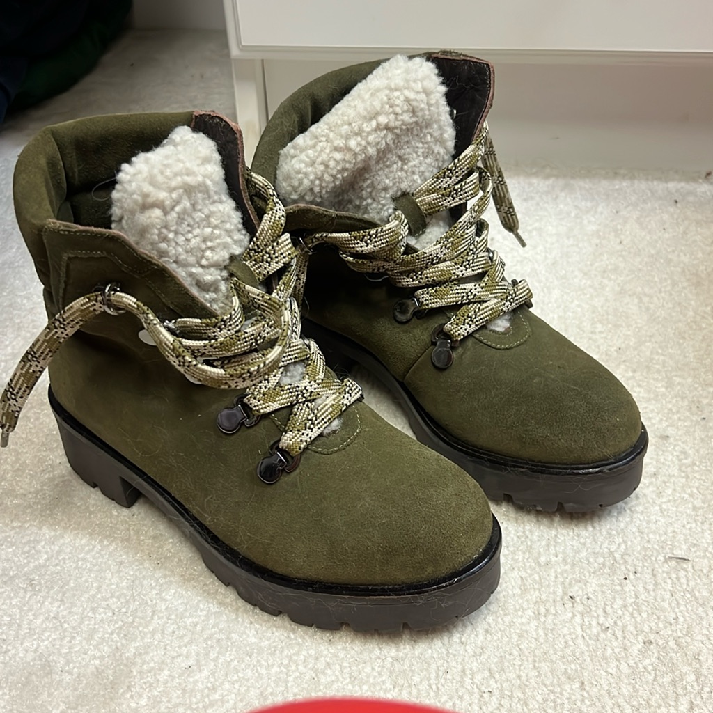 Aquatalia Cynthia Boot Olive Green And Shearling